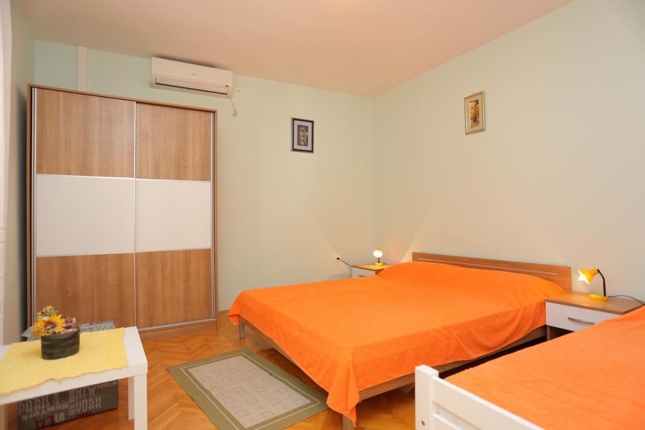 Apartments By The Sea Mimice, Omis - 18149 Exterior foto