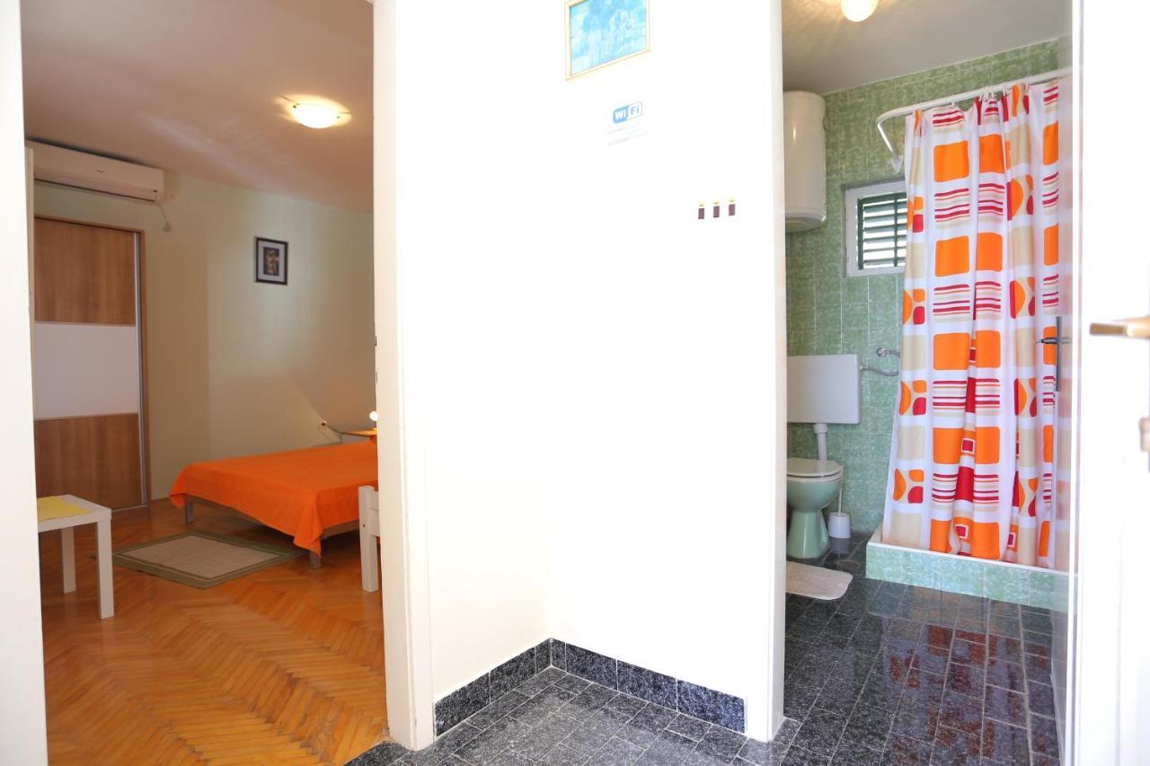 Apartments By The Sea Mimice, Omis - 18149 Exterior foto